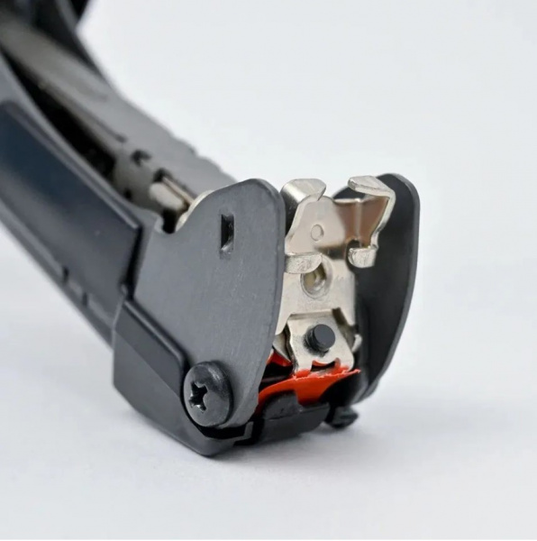 Инструмент для подвязки MAX TAPENER HT-R45C(RD)